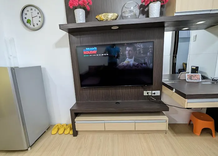 Premium 1br At Mplace Music 50 Inch Tv Pool Pay Extra Hotel