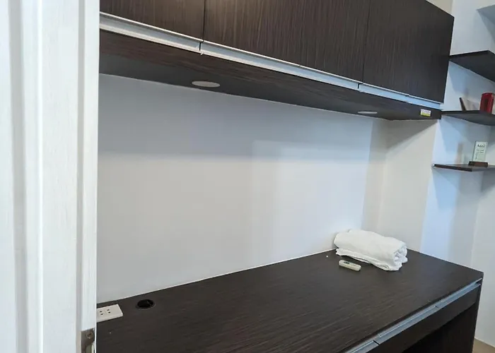 Premium 1br At Mplace Music 50 Inch Tv Pool Pay Extra Hotel 3*