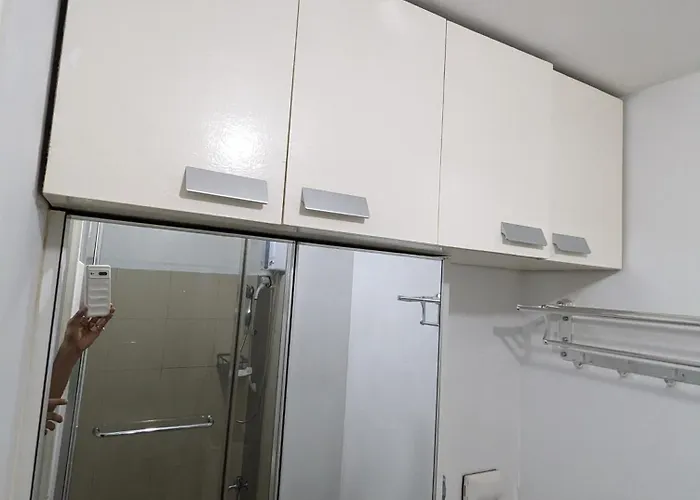 Premium 1br At Mplace Music 50 Inch Tv Pool Pay Extra 3* Manila